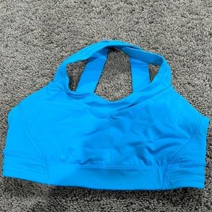Lululemon sports bra